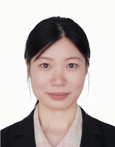 李 碩
